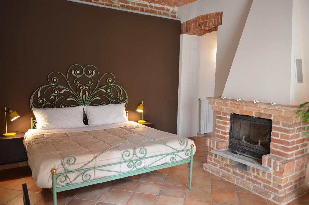 Bed and Breakfast Razmataz Asti Exterior foto
