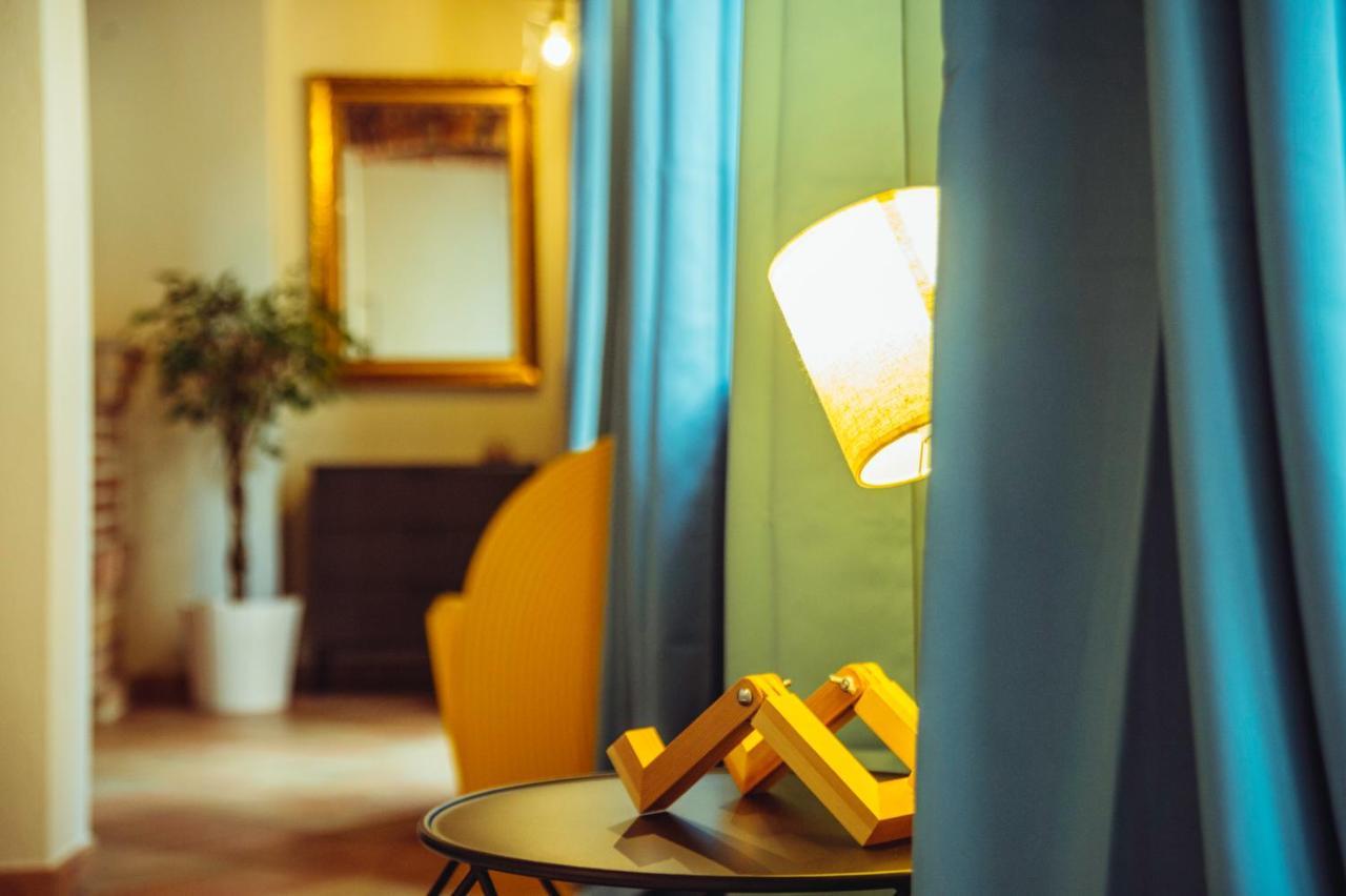 Bed and Breakfast Razmataz Asti Exterior foto